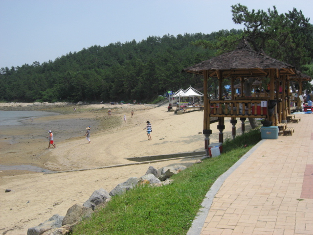 Living as an eco-friendly activist in Mokpo, a romantic port